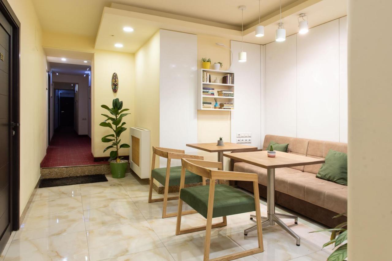 Skyline Hotel Ереван Екстериор снимка