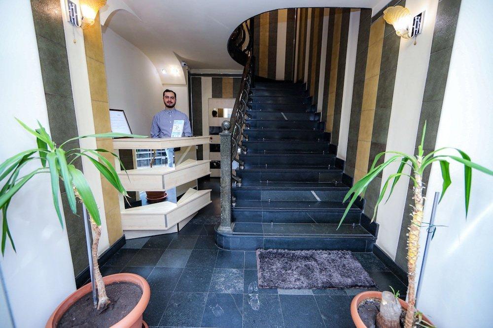 Skyline Hotel Ереван Екстериор снимка